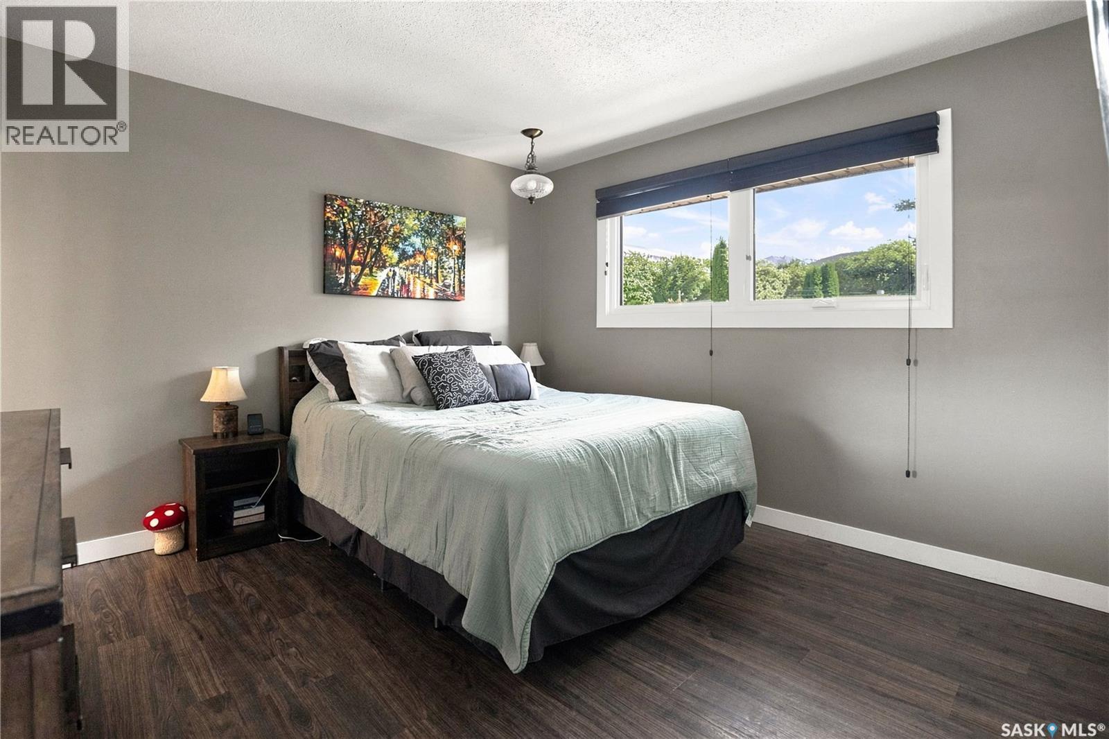 29 Everett Crescent, Regina, SK - Indoor Photo Showing Bedroom