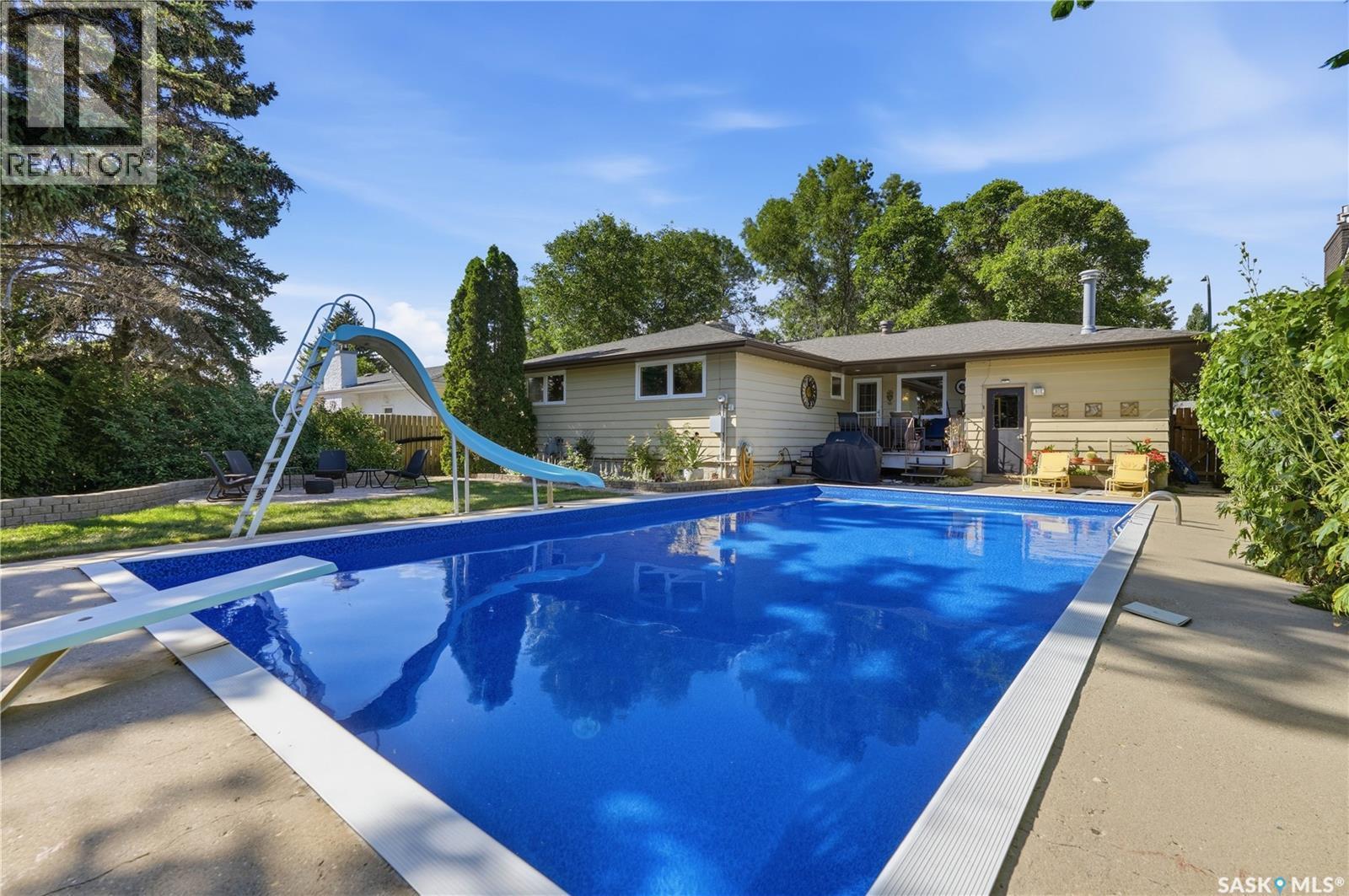 29 Everett Crescent, Regina, SK - Outdoor With In Ground Pool