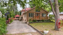 49 32ND STREET N Wasaga Beach, ON L9Z 2C4