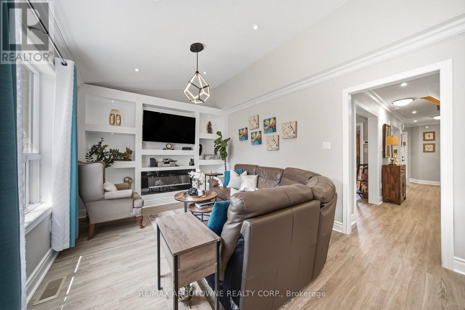 5184 Red Brush Drive, Mississauga, ON - Indoor