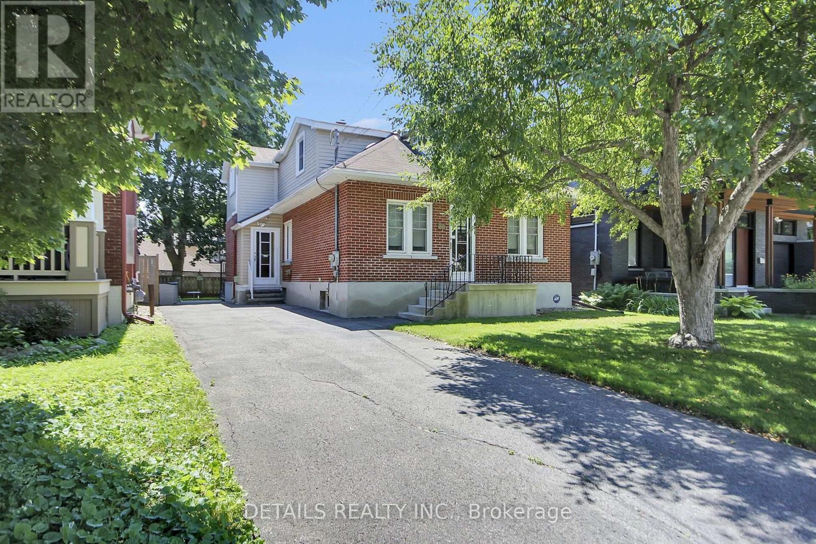 88 Helena Street, Ottawa, ON - Outdoor