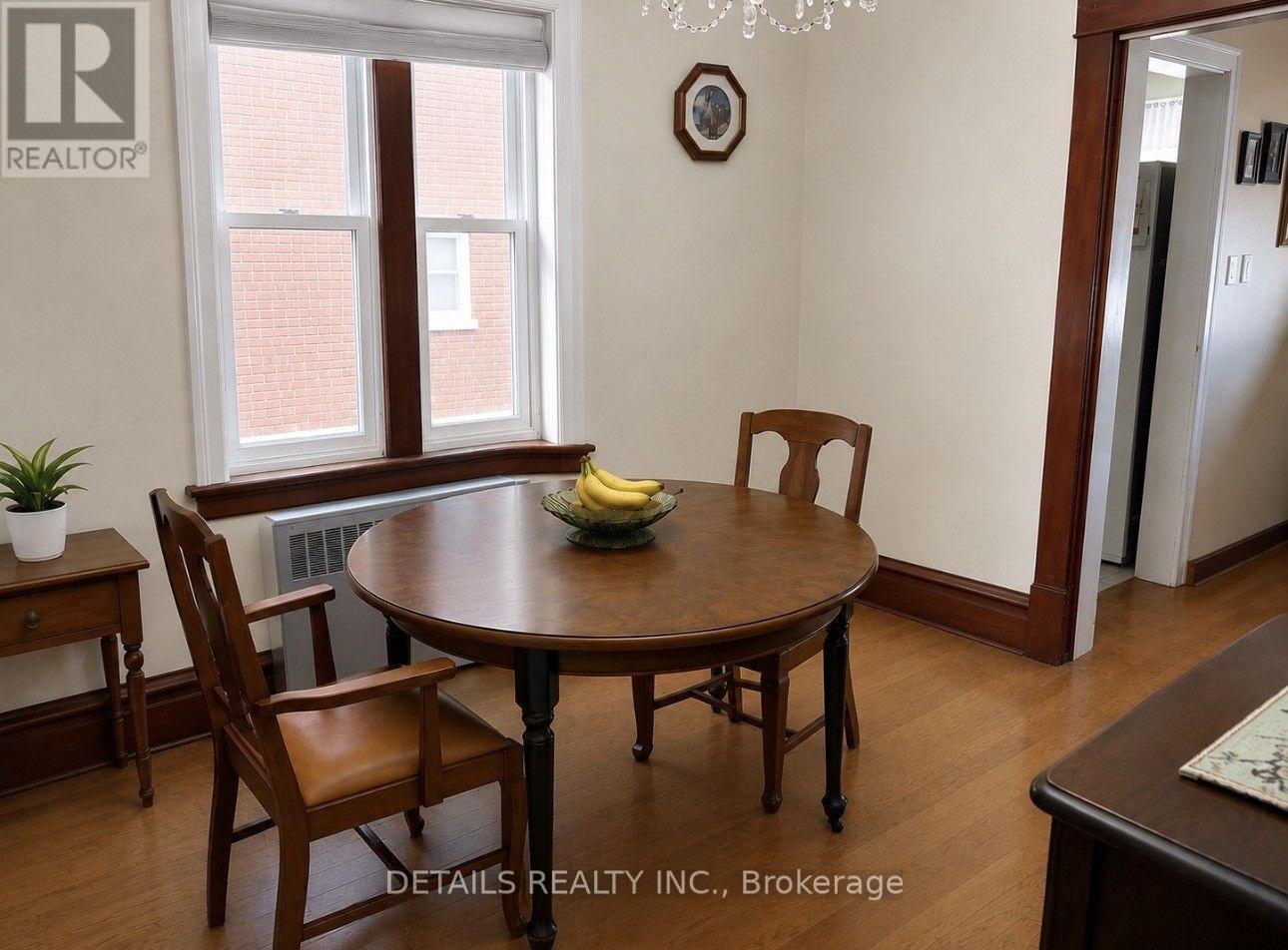 Dining Room - 88 Helena Street, Ottawa, ON - Indoor Photo Showing Dining Room