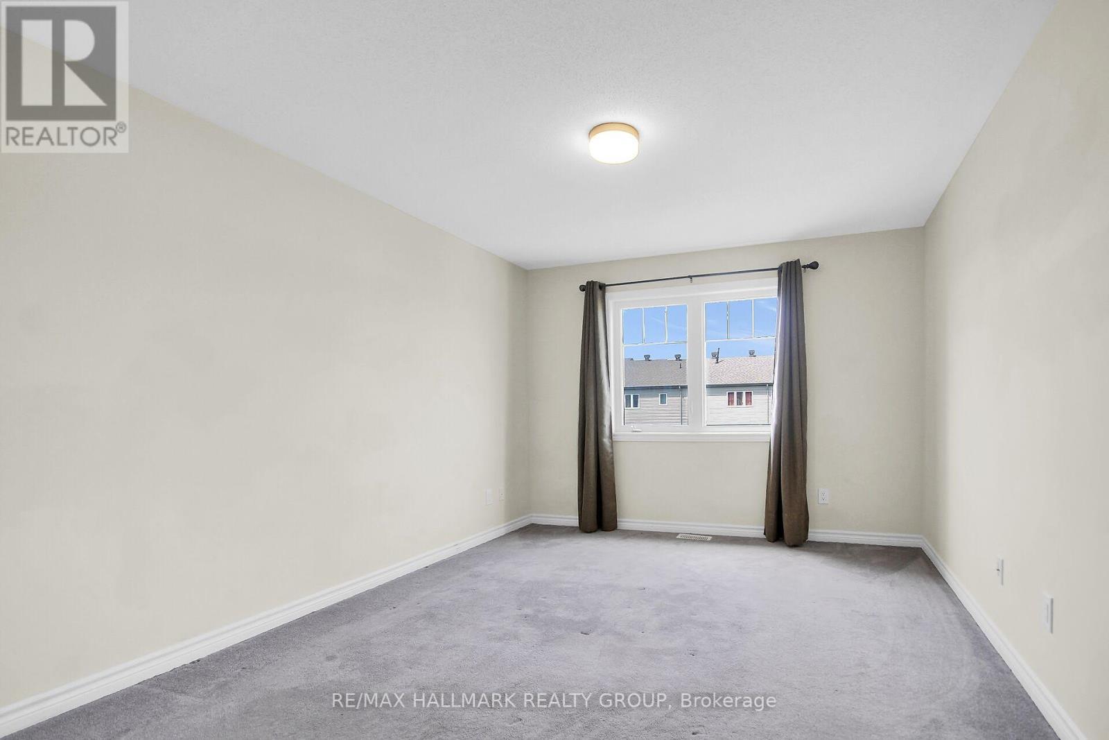 207 Willow Aster Circle, Ottawa, ON - Indoor Photo Showing Other Room