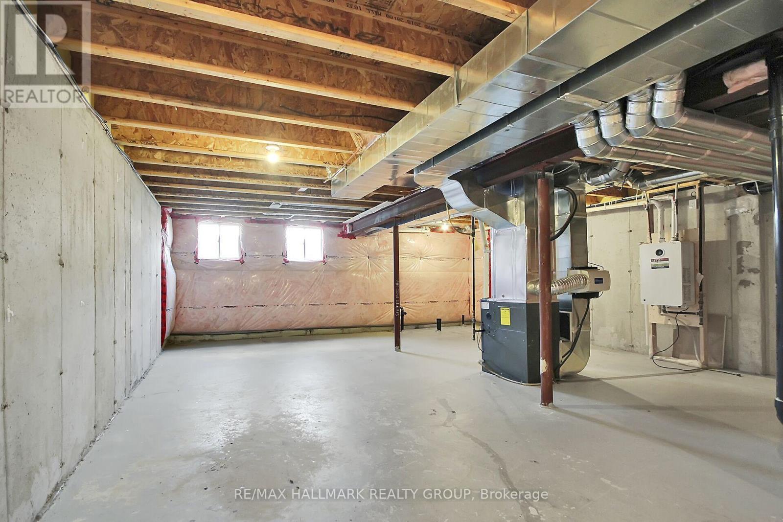 207 Willow Aster Circle, Ottawa, ON - Indoor Photo Showing Basement