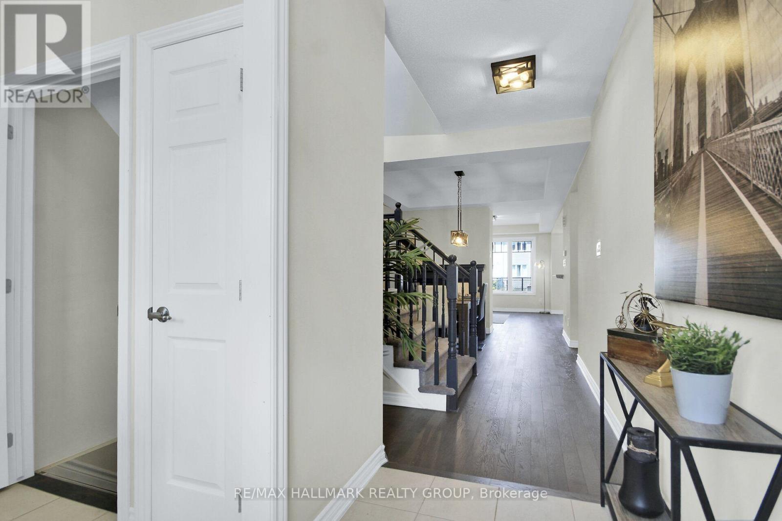 207 Willow Aster Circle, Ottawa, ON - Indoor Photo Showing Other Room
