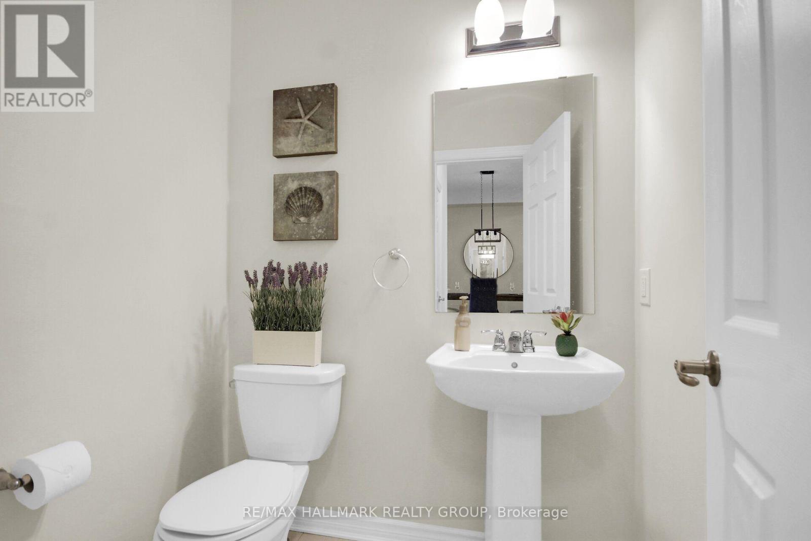 207 Willow Aster Circle, Ottawa, ON - Indoor Photo Showing Bathroom