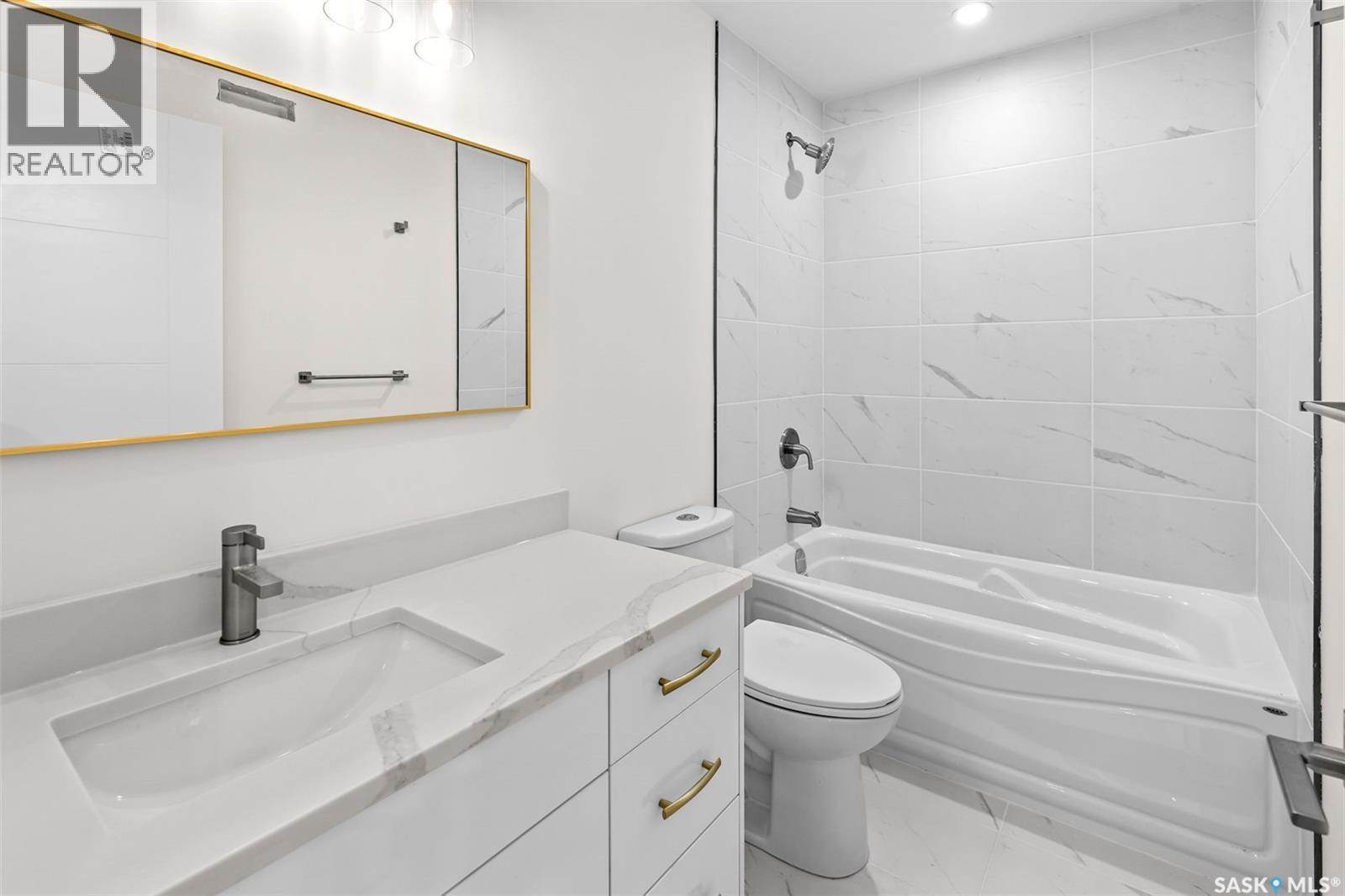 138 Sharma Lane, Saskatoon, SK - Indoor Photo Showing Bathroom
