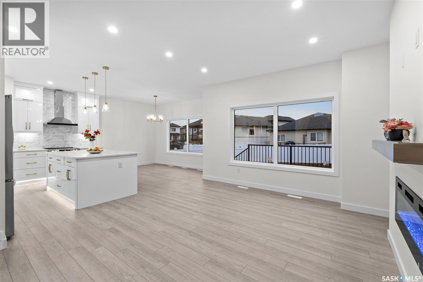 138 Sharma Lane, Saskatoon, SK - Indoor Photo Showing Kitchen