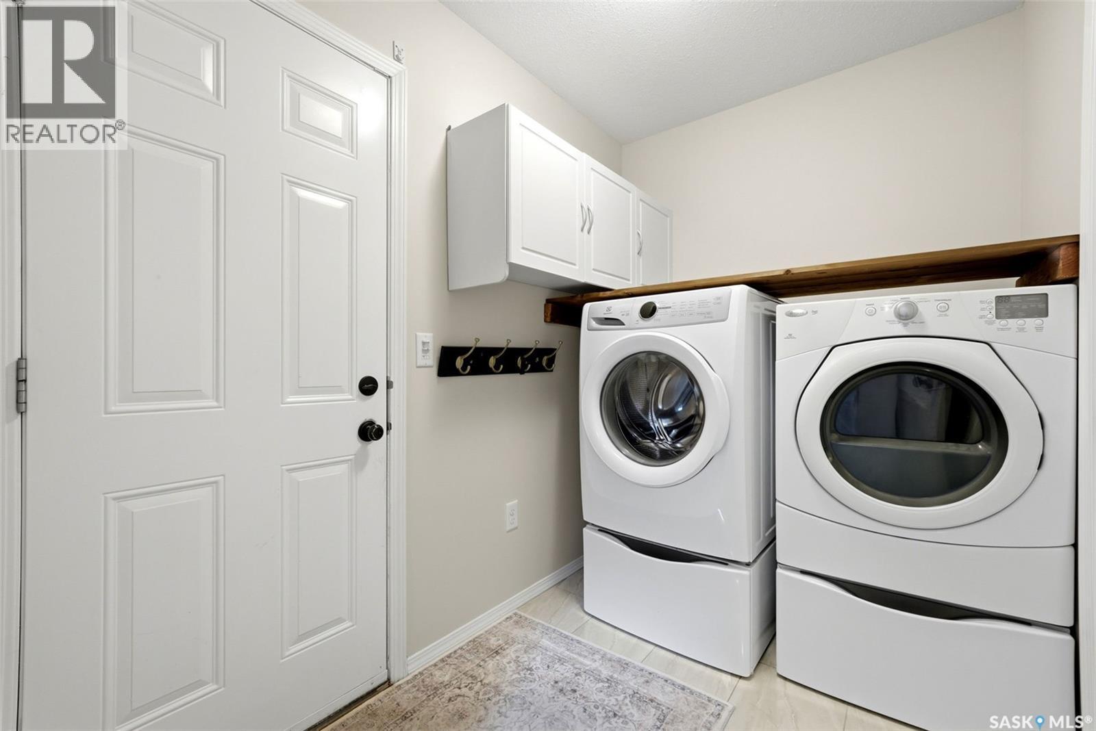 5257 Canuck Crescent, Regina, SK - Indoor Photo Showing Laundry Room