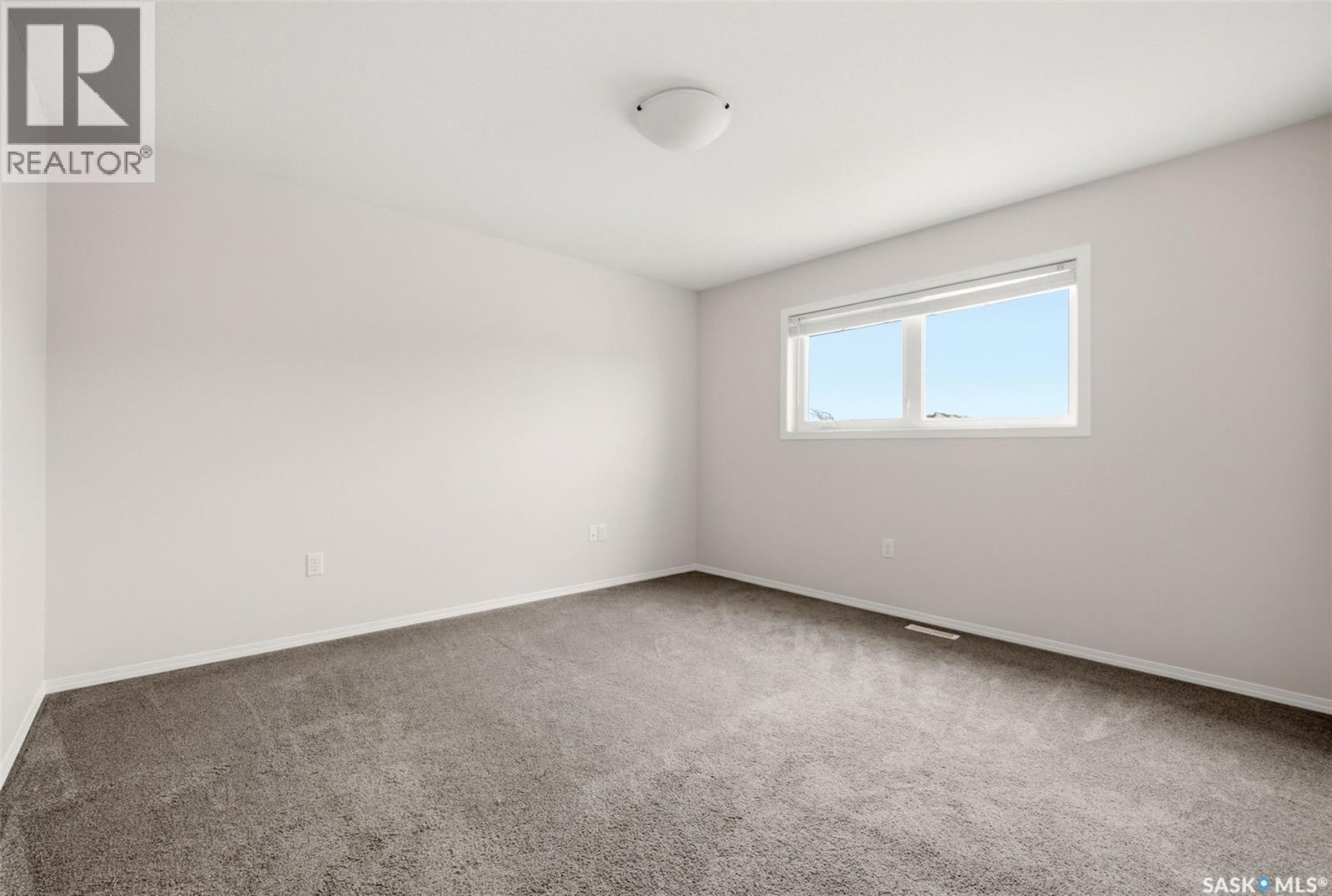 5257 Canuck Crescent, Regina, SK - Indoor Photo Showing Other Room