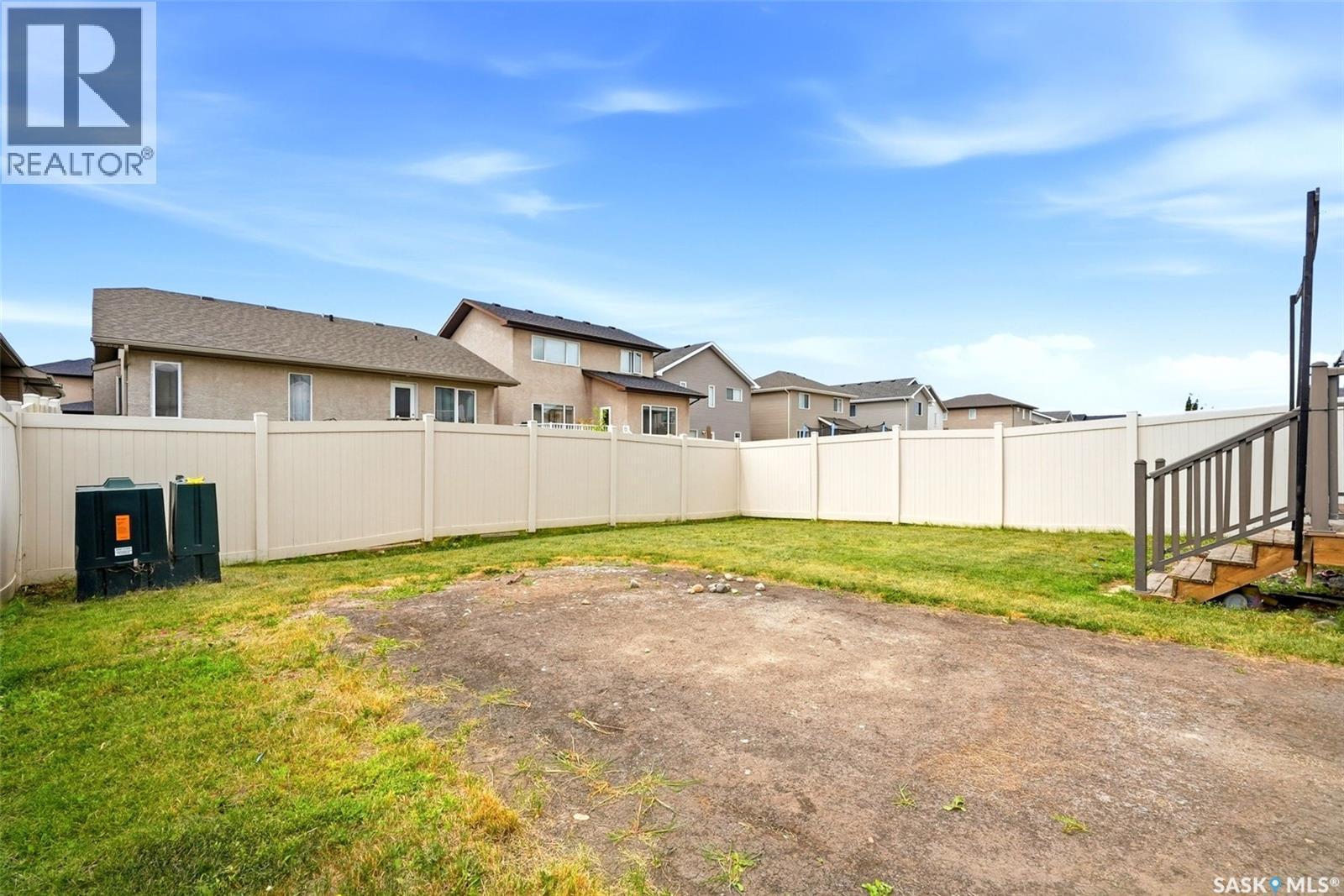 5257 Canuck Crescent, Regina, SK - Outdoor