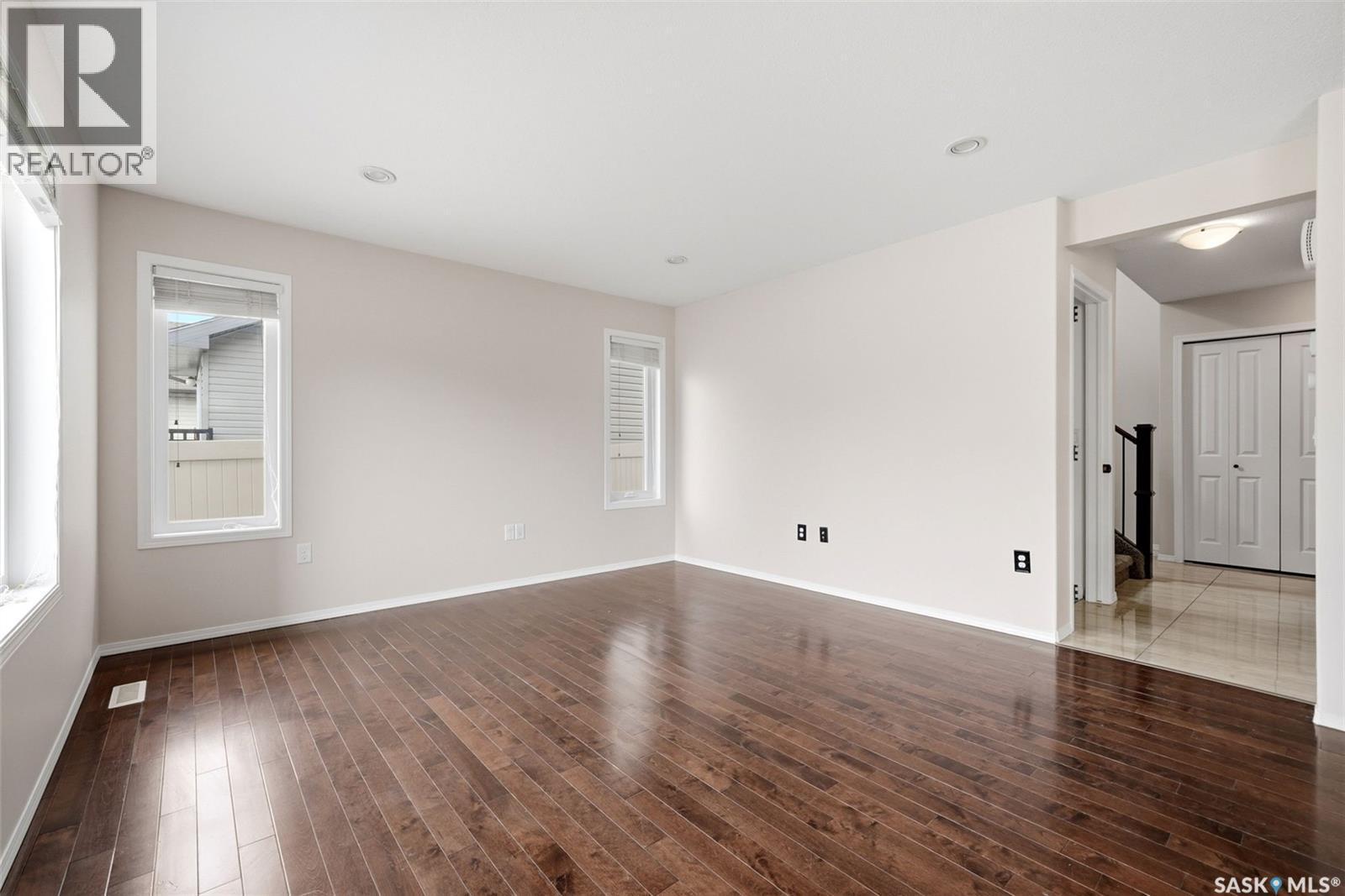 5257 Canuck Crescent, Regina, SK - Indoor Photo Showing Other Room