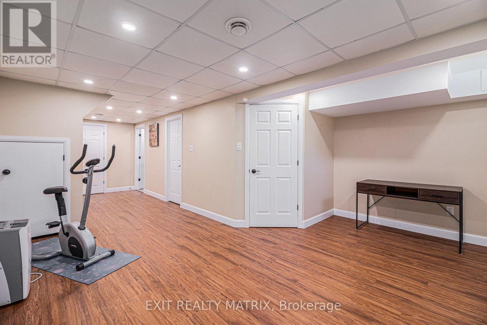 1432 Deavy Way, Ottawa, ON - Indoor Photo Showing Gym Room