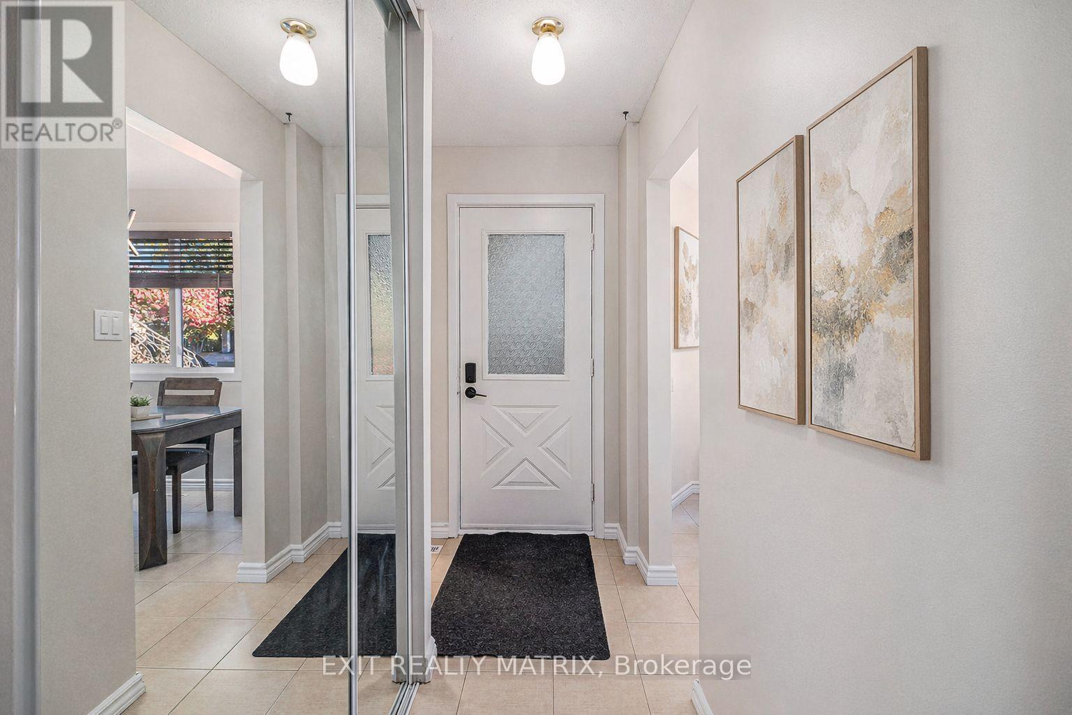 1432 Deavy Way, Ottawa, ON - Indoor Photo Showing Other Room