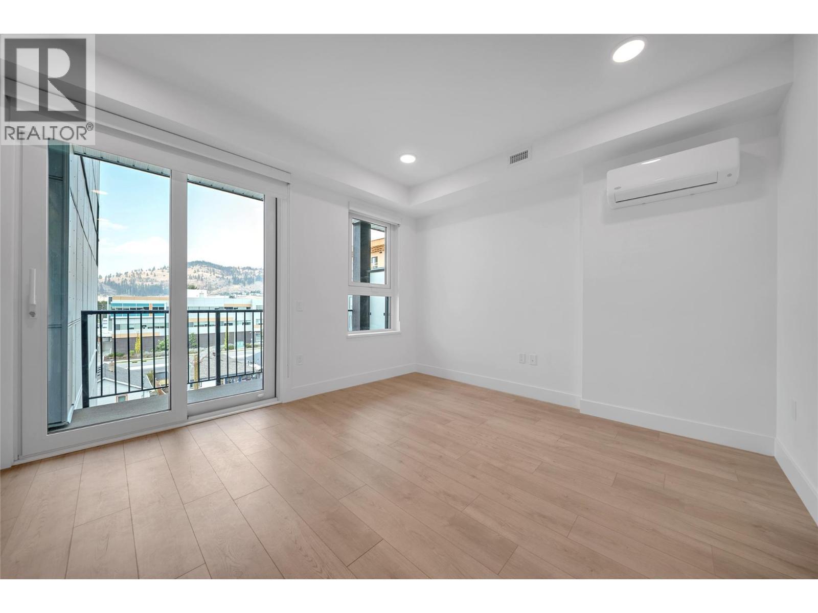 620 Coronation Avenue Unit# 409, Kelowna, BC - Indoor Photo Showing Other Room