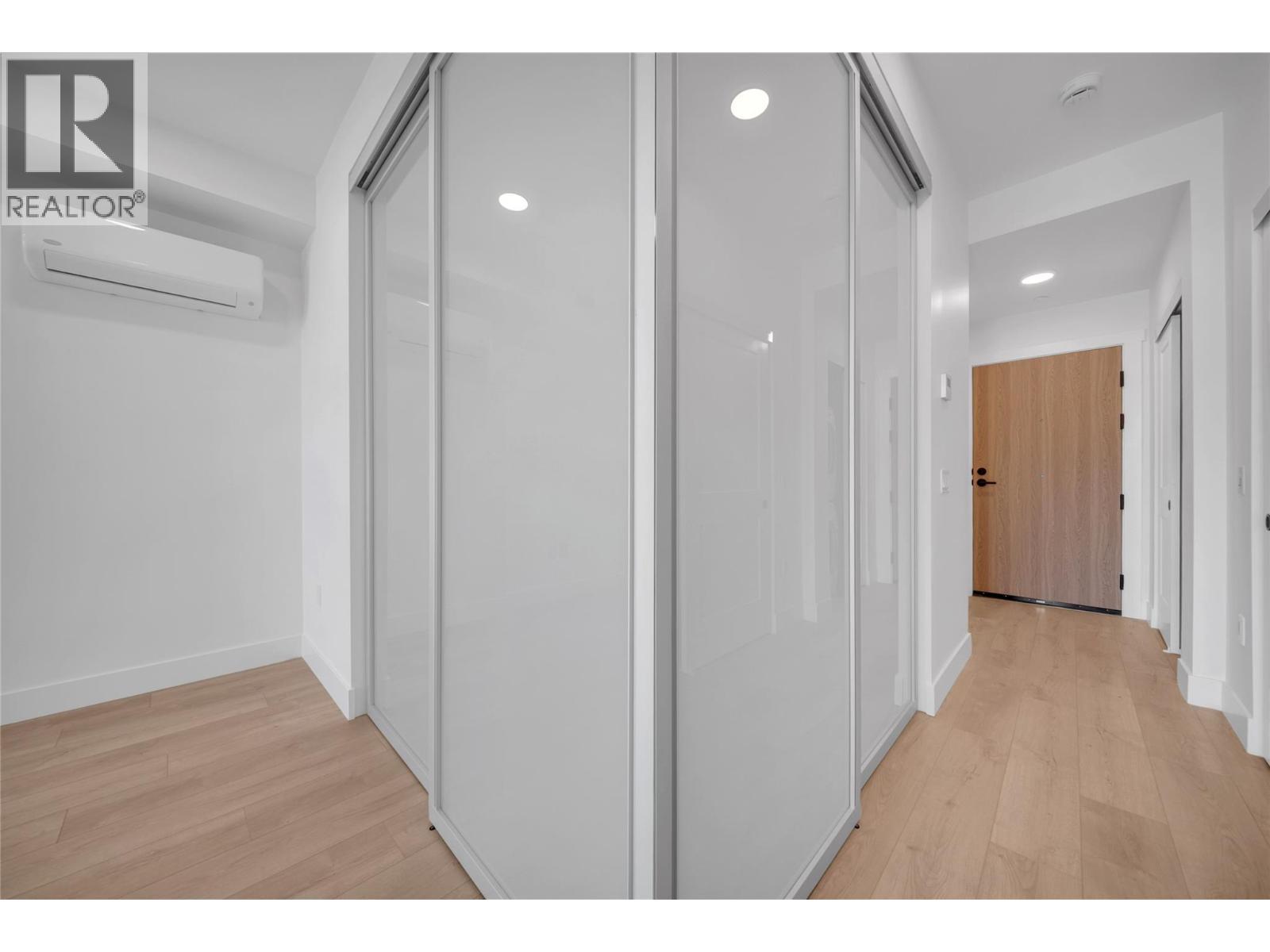 620 Coronation Avenue Unit# 409, Kelowna, BC - Indoor Photo Showing Other Room