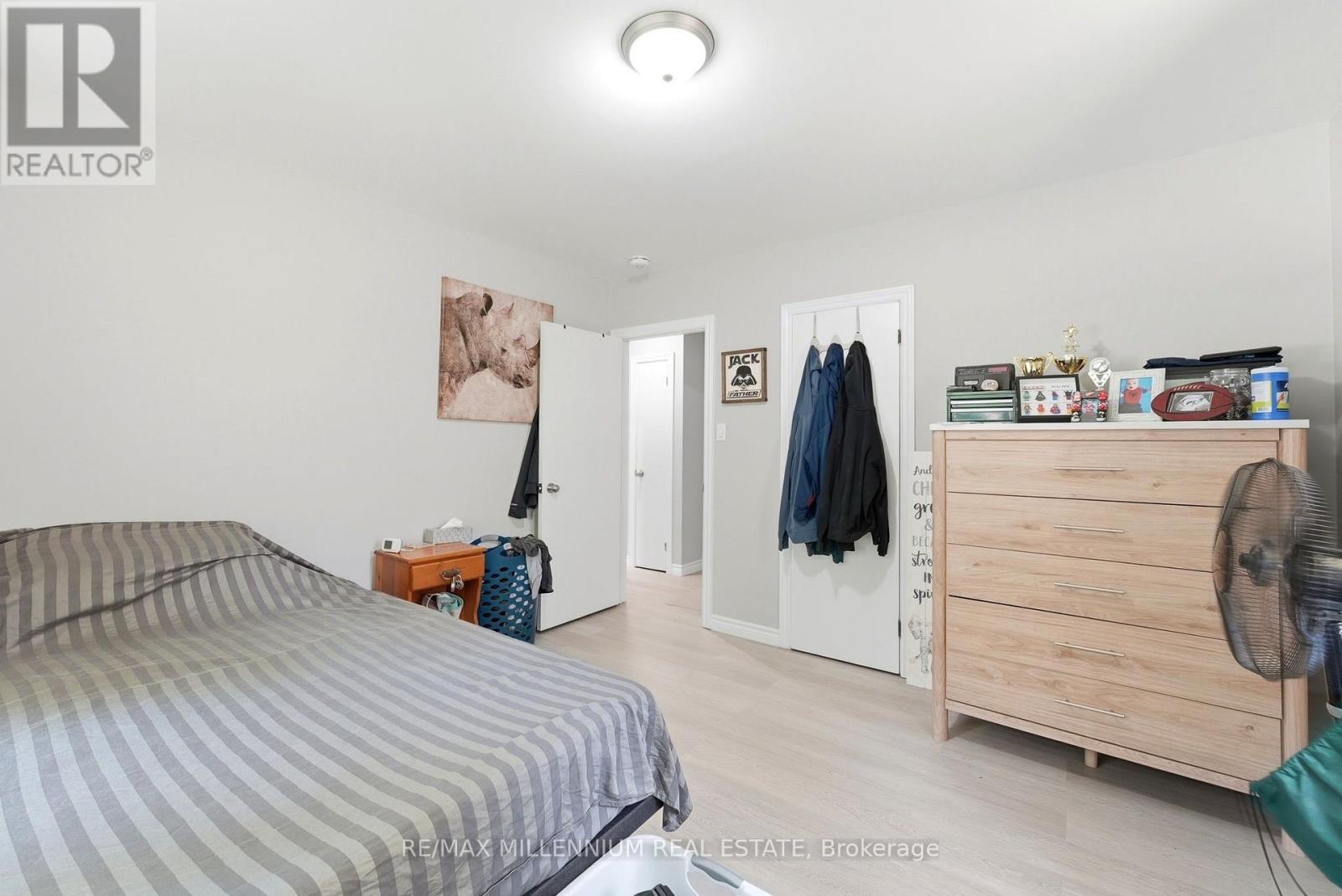 22 Montgomery Road, St. Thomas, ON - Indoor Photo Showing Bedroom