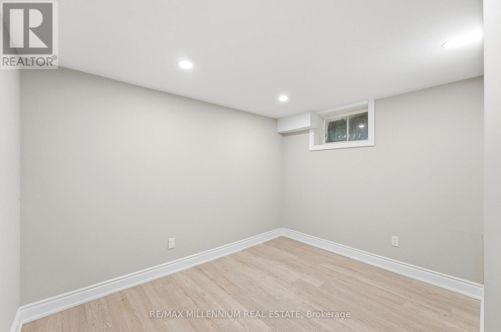 22 Montgomery Road, St. Thomas, ON - Indoor