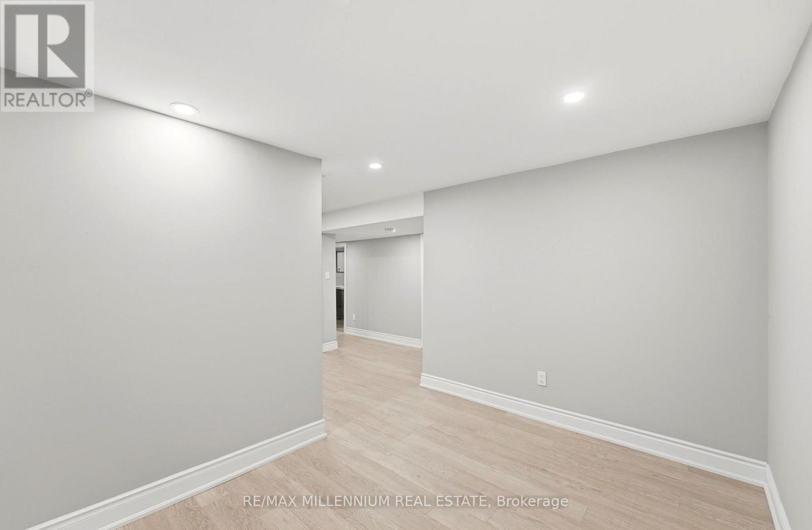 22 Montgomery Road, St. Thomas, ON - Indoor Photo Showing Other Room
