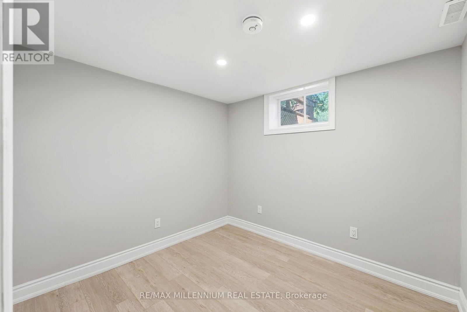 22 Montgomery Road, St. Thomas, ON - Indoor Photo Showing Other Room
