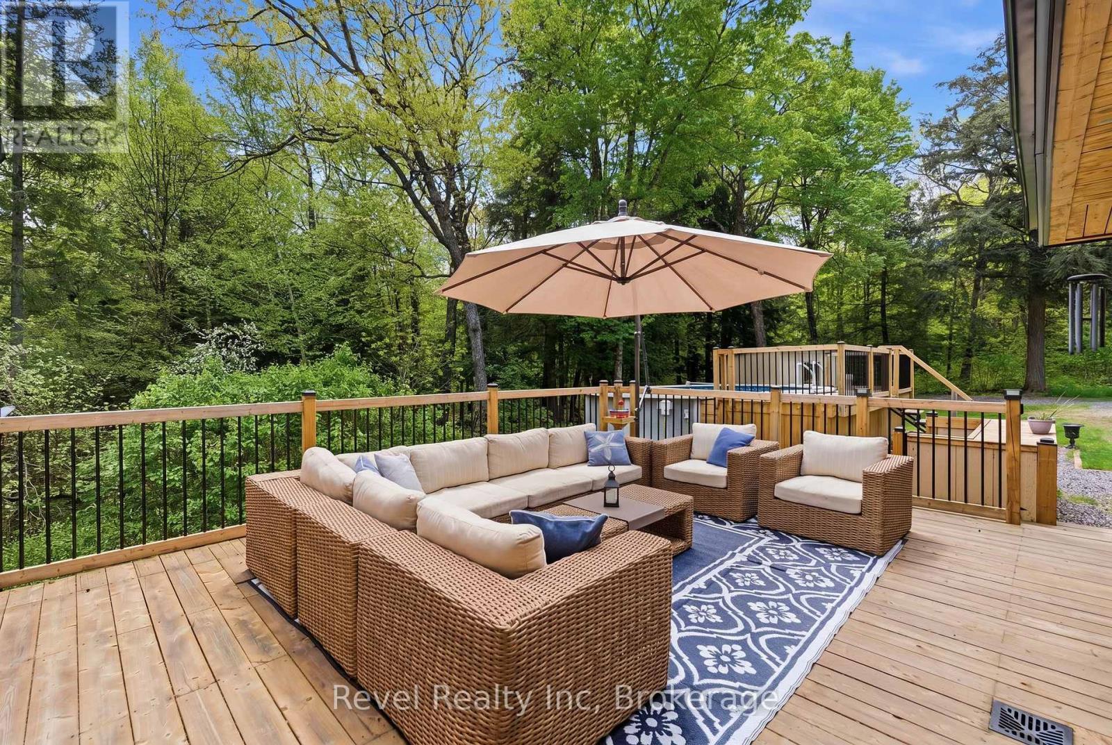 22 Camp Road, Mckellar, ON - Outdoor With Deck Patio Veranda