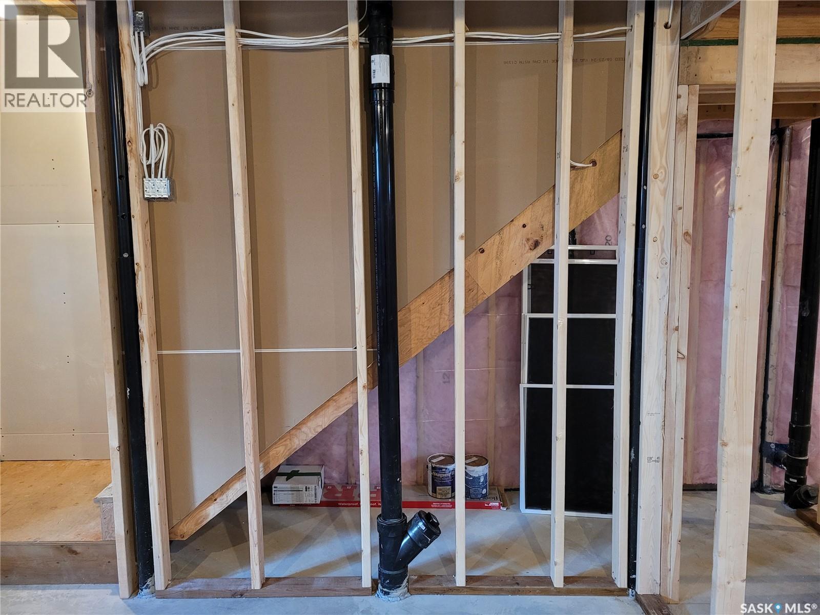 1640 1St Avenue N, Saskatoon, SK - Indoor Photo Showing Basement