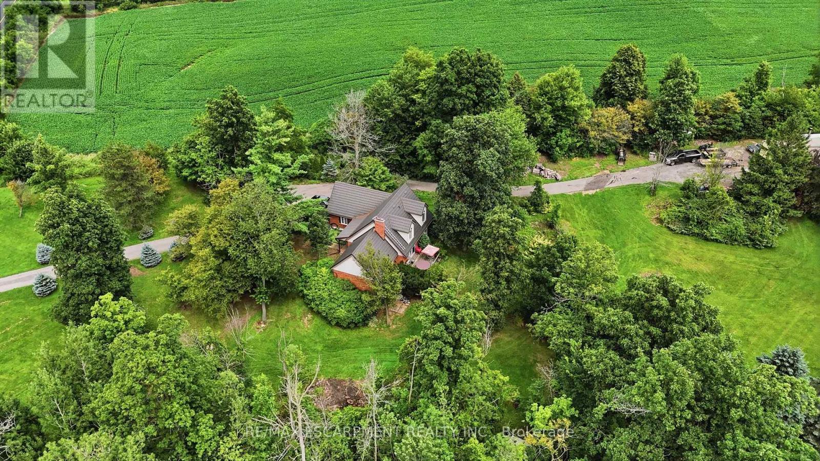 2210 1 Sideroad, Burlington, ON - Outdoor