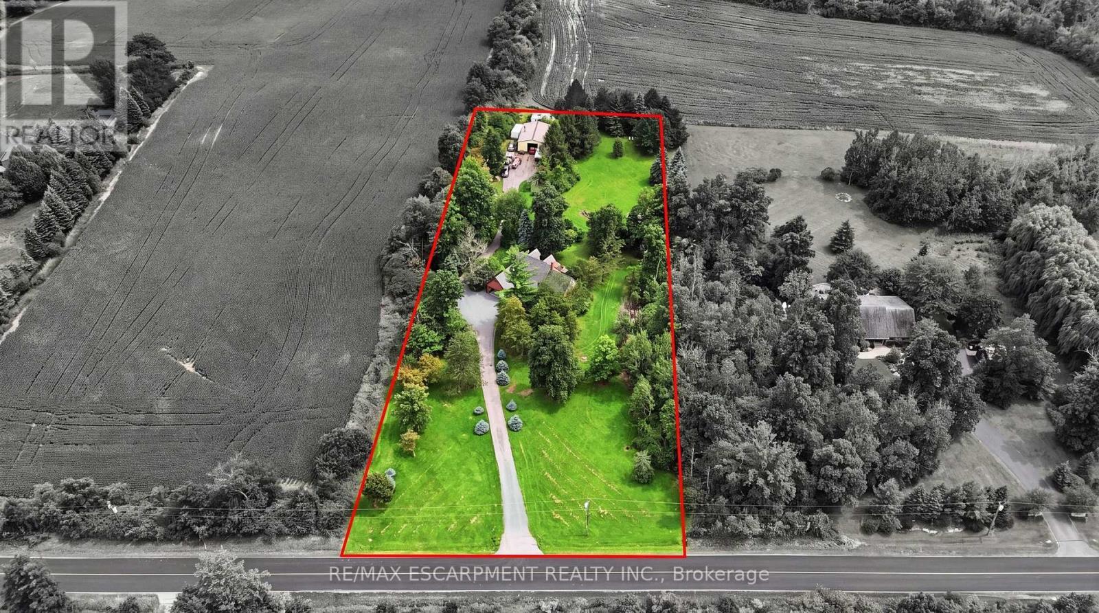 2210 1 Sideroad, Burlington, ON - Outdoor With View