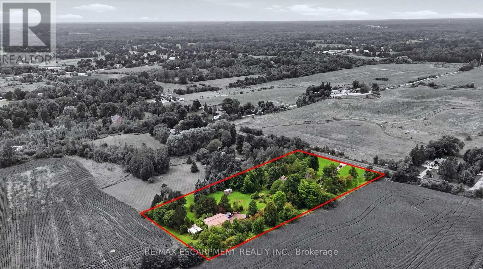 2210 1 Sideroad, Burlington, ON - Outdoor With View