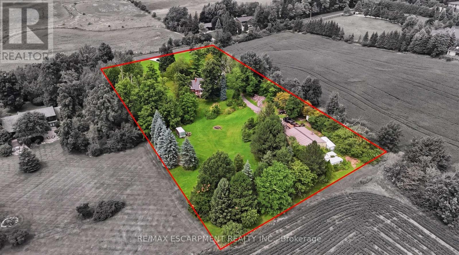 2210 1 Sideroad, Burlington, ON - Outdoor