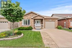 3988 SUNSET LANE Lincoln (Lincoln-Jordan/Vineland), ON L0R 2C0