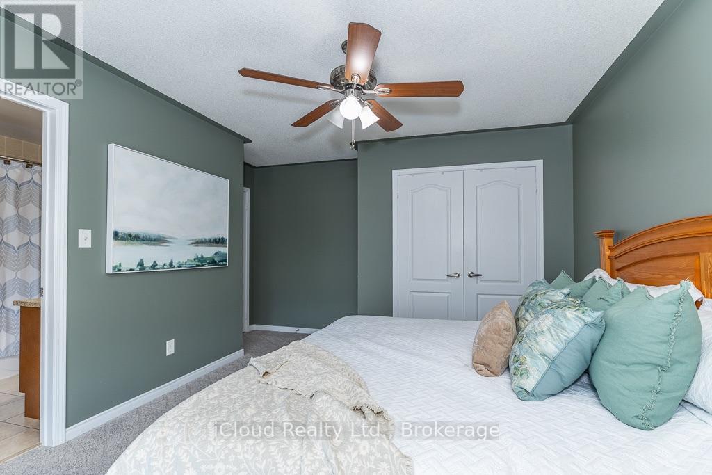 Br - 3340 Ferris Street, Burlington, ON - Indoor Photo Showing Bedroom