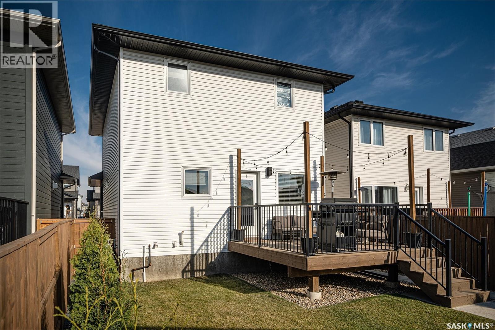 359 Marlatte Street, Saskatoon, SK - Outdoor With Deck Patio Veranda With Exterior