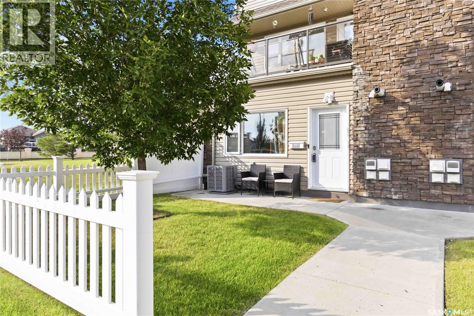 115 1303 Richardson Road, Saskatoon, SK - Outdoor