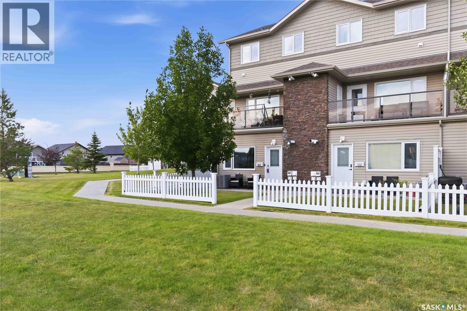 115 1303 Richardson Road, Saskatoon, SK - Outdoor