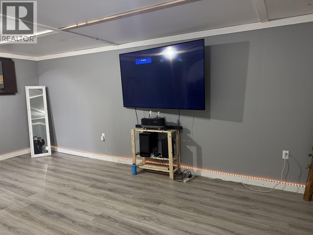 13 Manson Crescent, Mackenzie, BC - Indoor Photo Showing Other Room