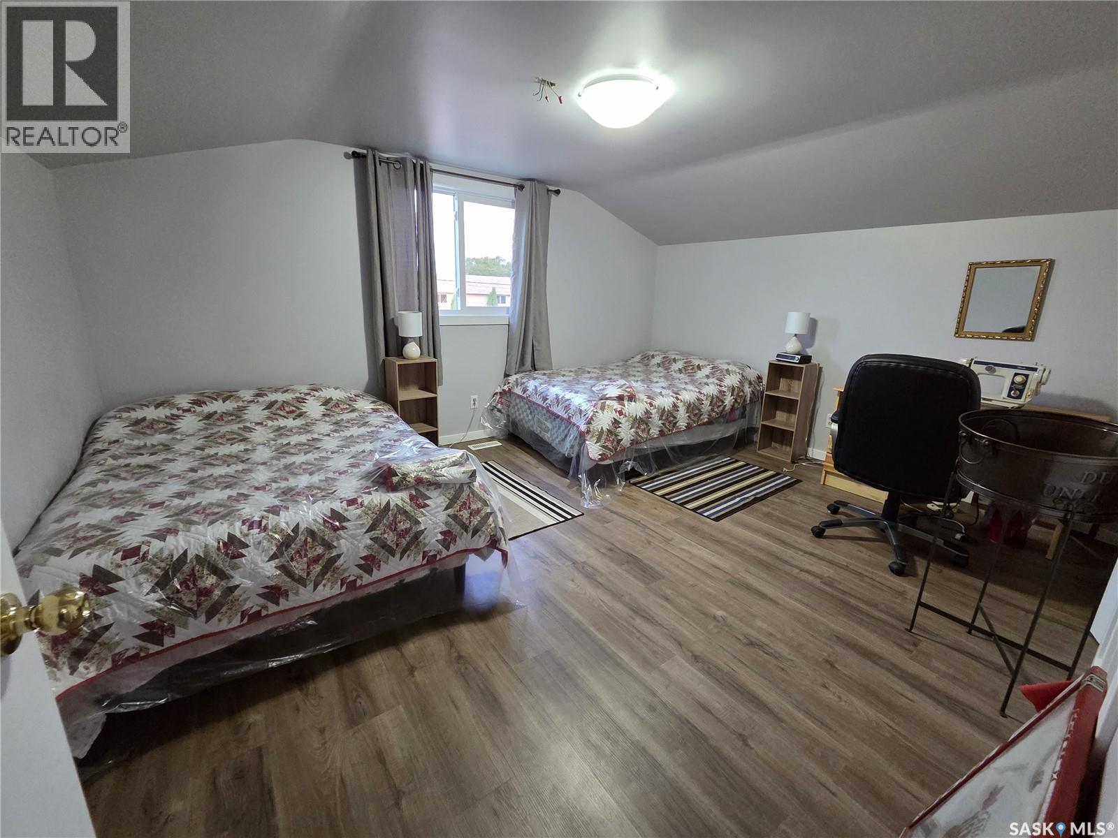 258 Second Street Ne, Wadena, SK - Indoor Photo Showing Bedroom