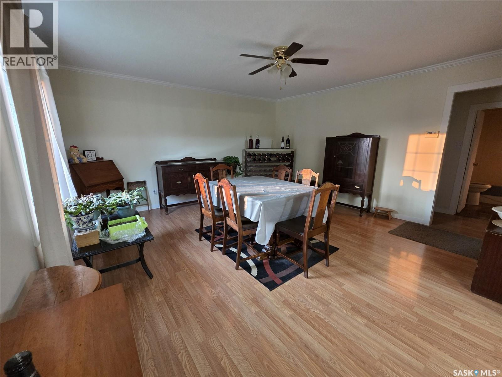 258 Second Street Ne, Wadena, SK - Indoor