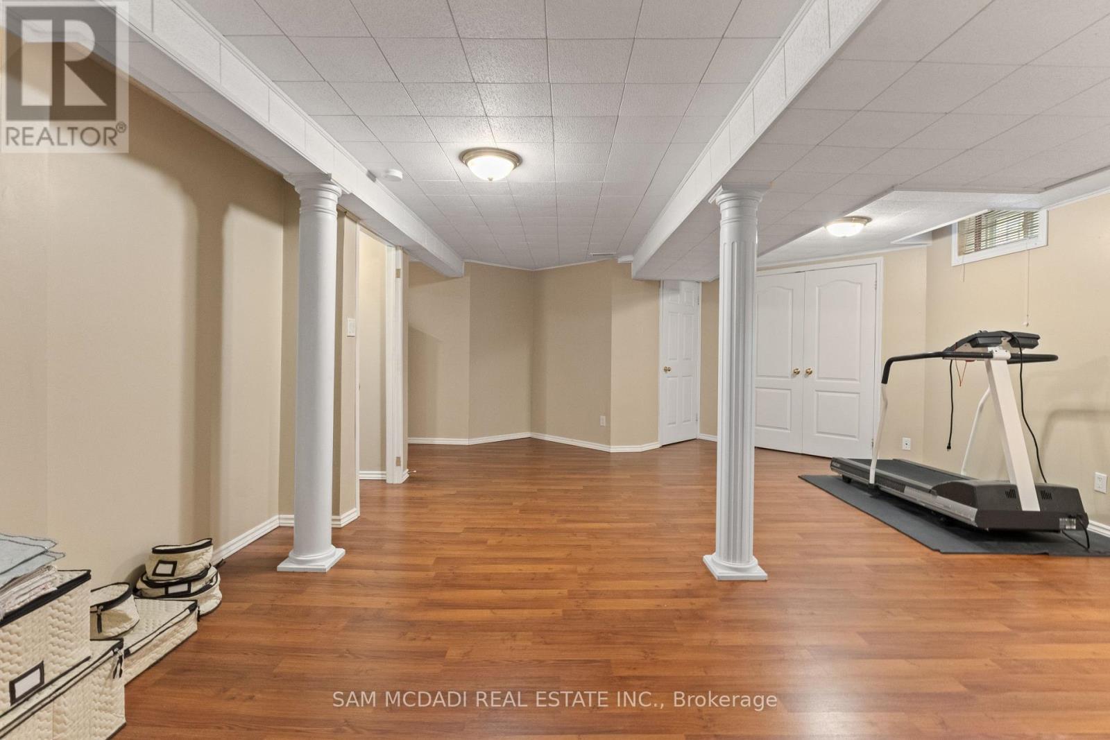 470 Aberfoyle Court, Mississauga, ON - Indoor Photo Showing Gym Room