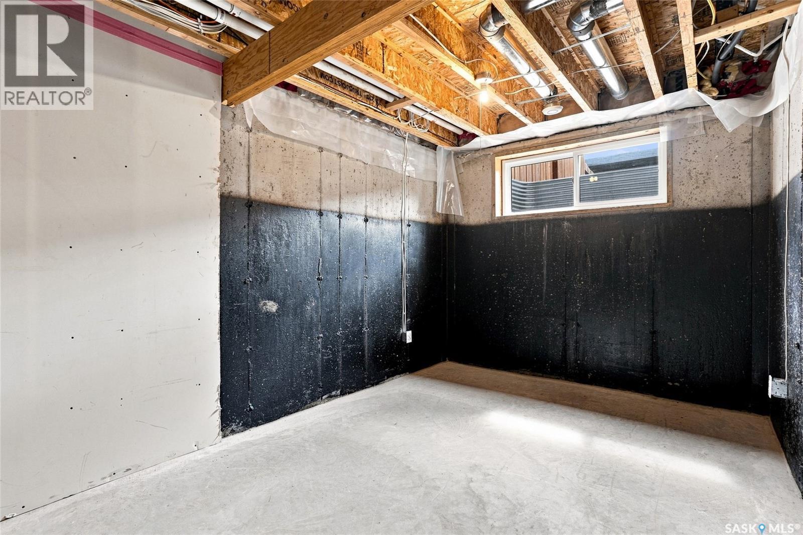 343 Rajput Way, Saskatoon, SK - Indoor Photo Showing Basement