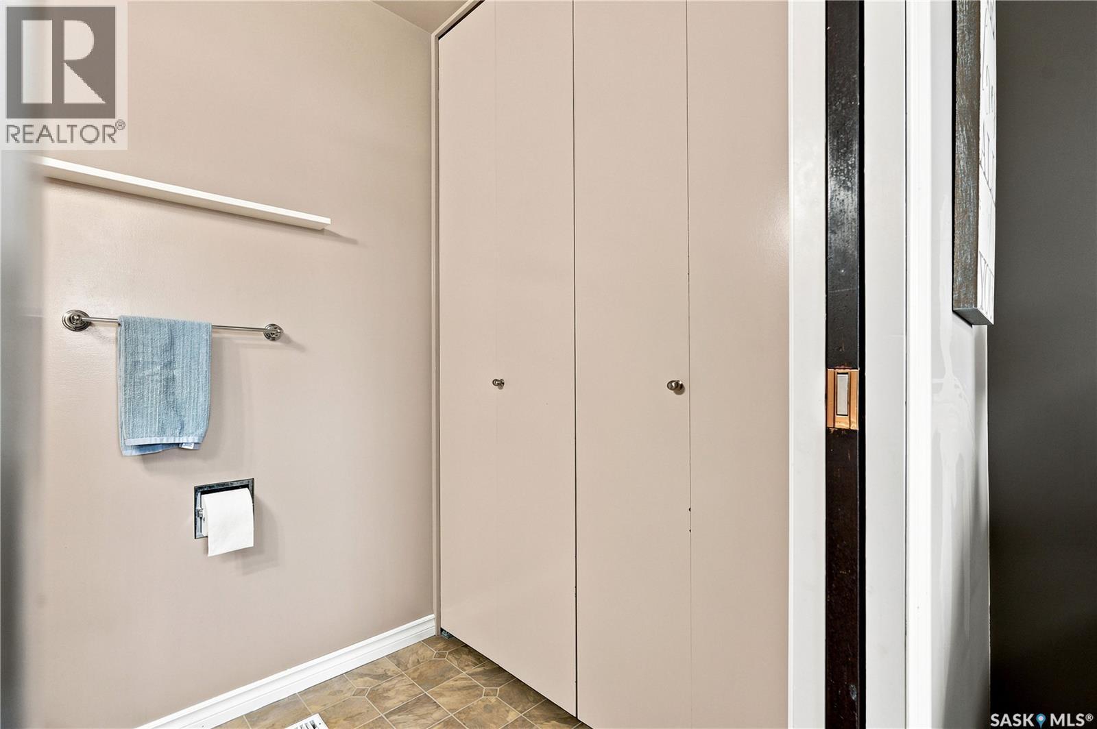 506 Fisher Crescent, Saskatoon, SK - Indoor