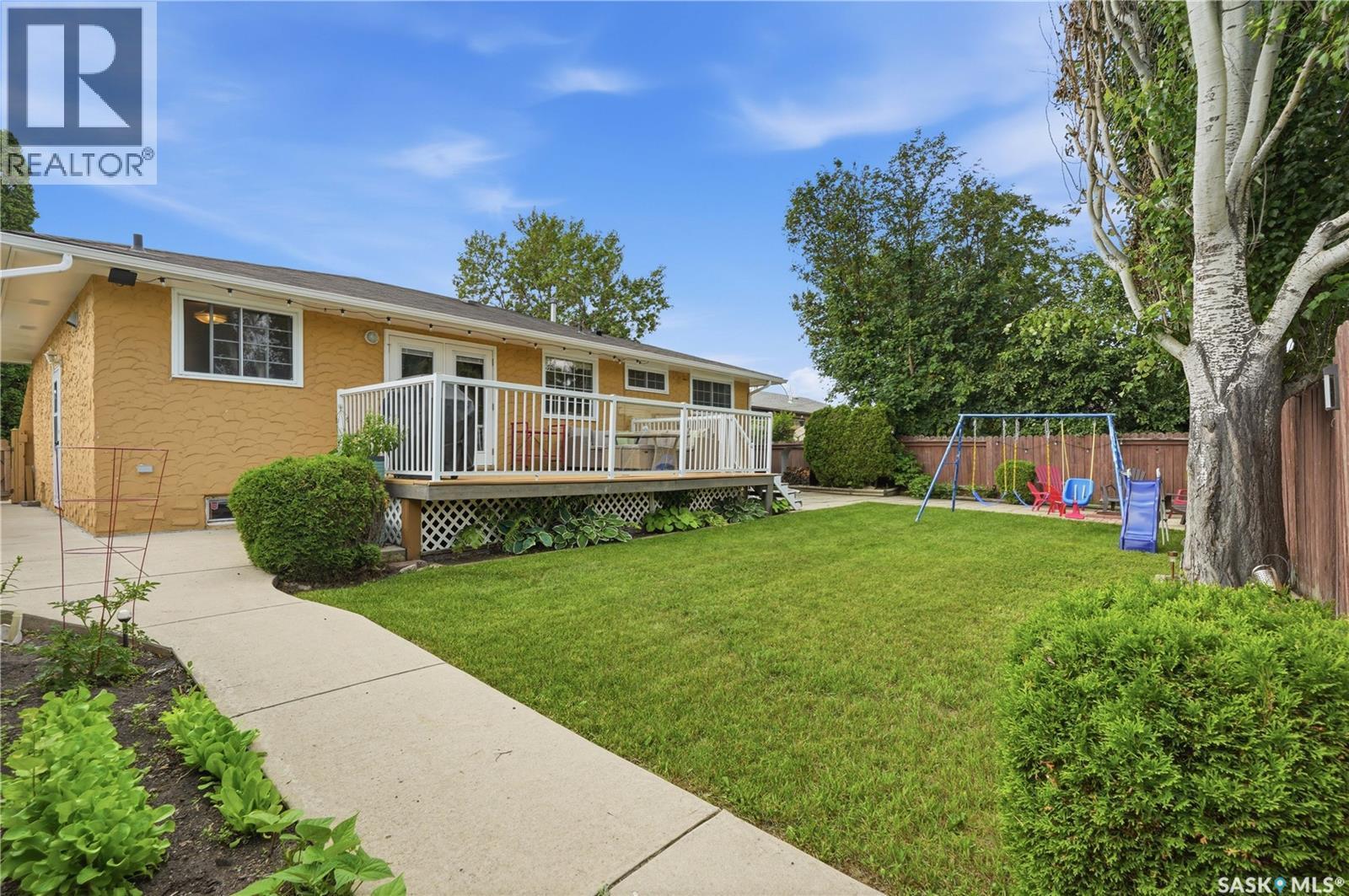506 Fisher Crescent, Saskatoon, SK - Outdoor With Deck Patio Veranda