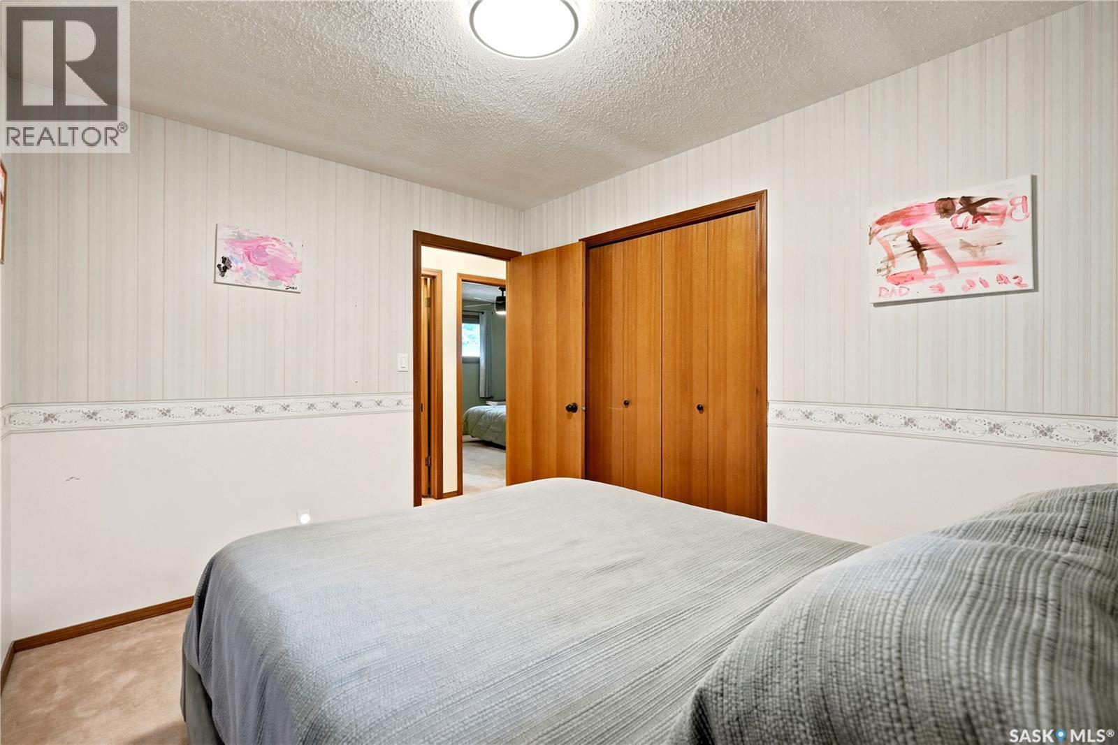 2734 Poplar Place E, Regina, SK - Indoor