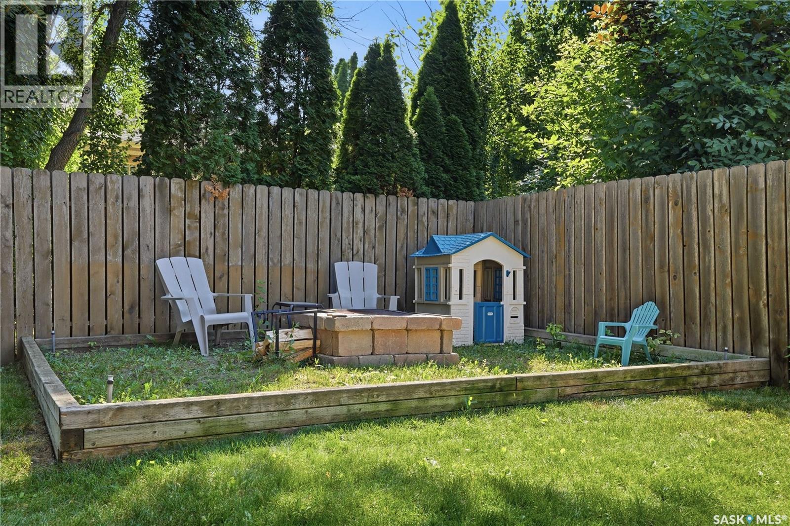 2734 Poplar Place E, Regina, SK - Outdoor With Deck Patio Veranda