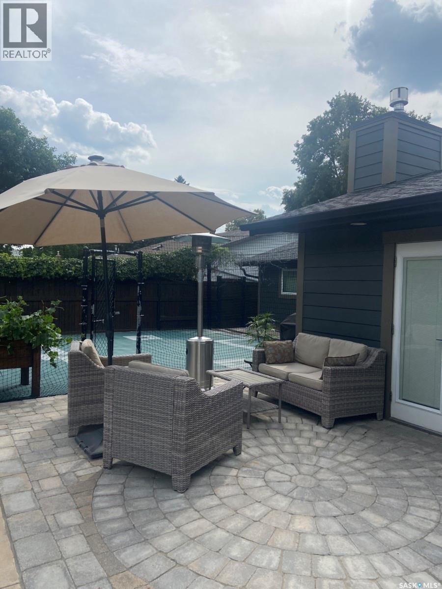 116 Middleton Crescent, Saskatoon, SK - Outdoor With Deck Patio Veranda