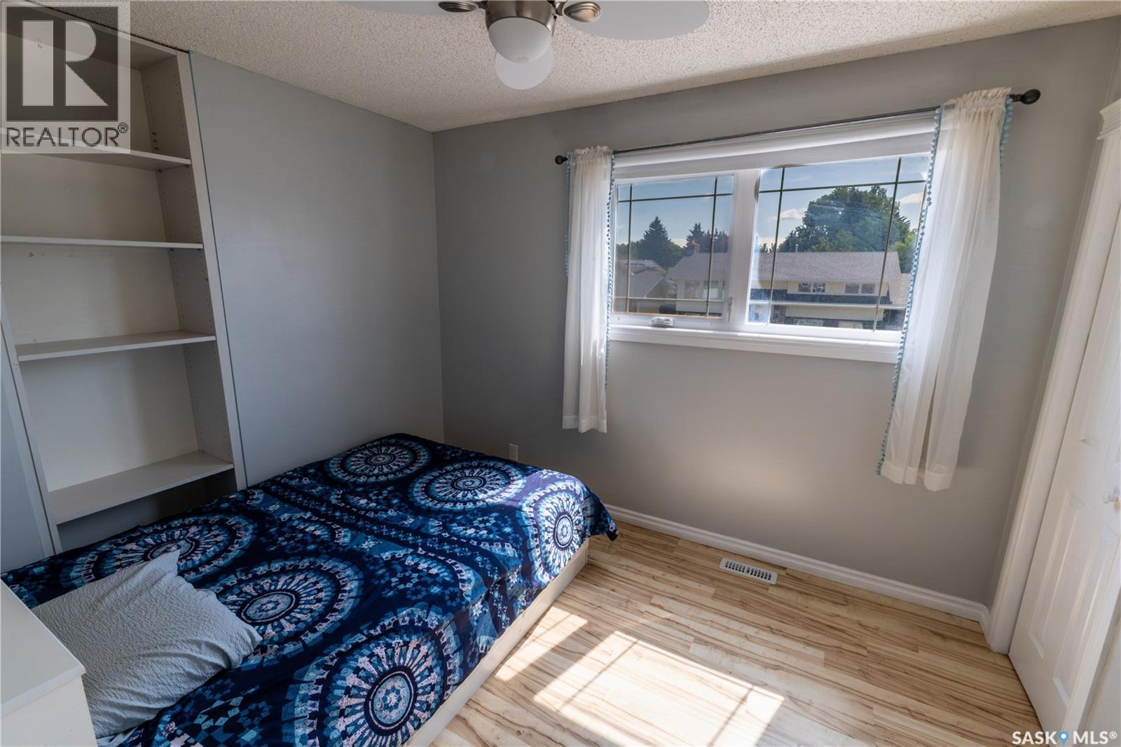 1259 Maybery Crescent, Moose Jaw, SK - Indoor Photo Showing Bedroom