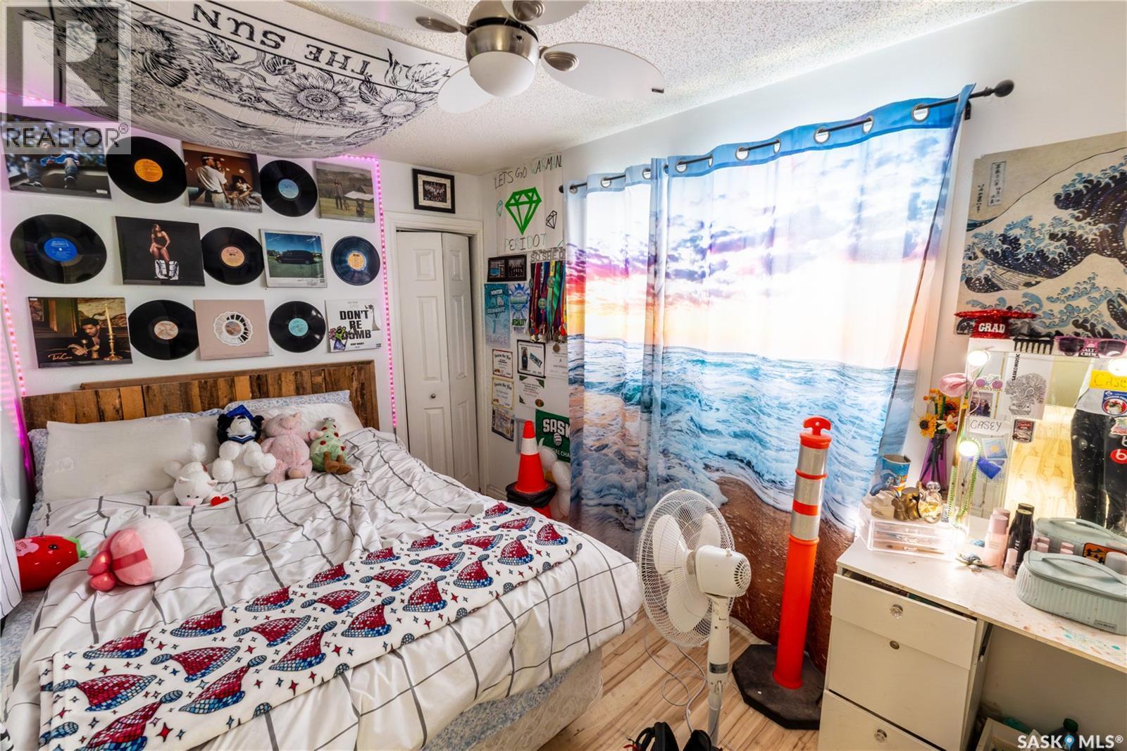 1259 Maybery Crescent, Moose Jaw, SK - Indoor Photo Showing Bedroom