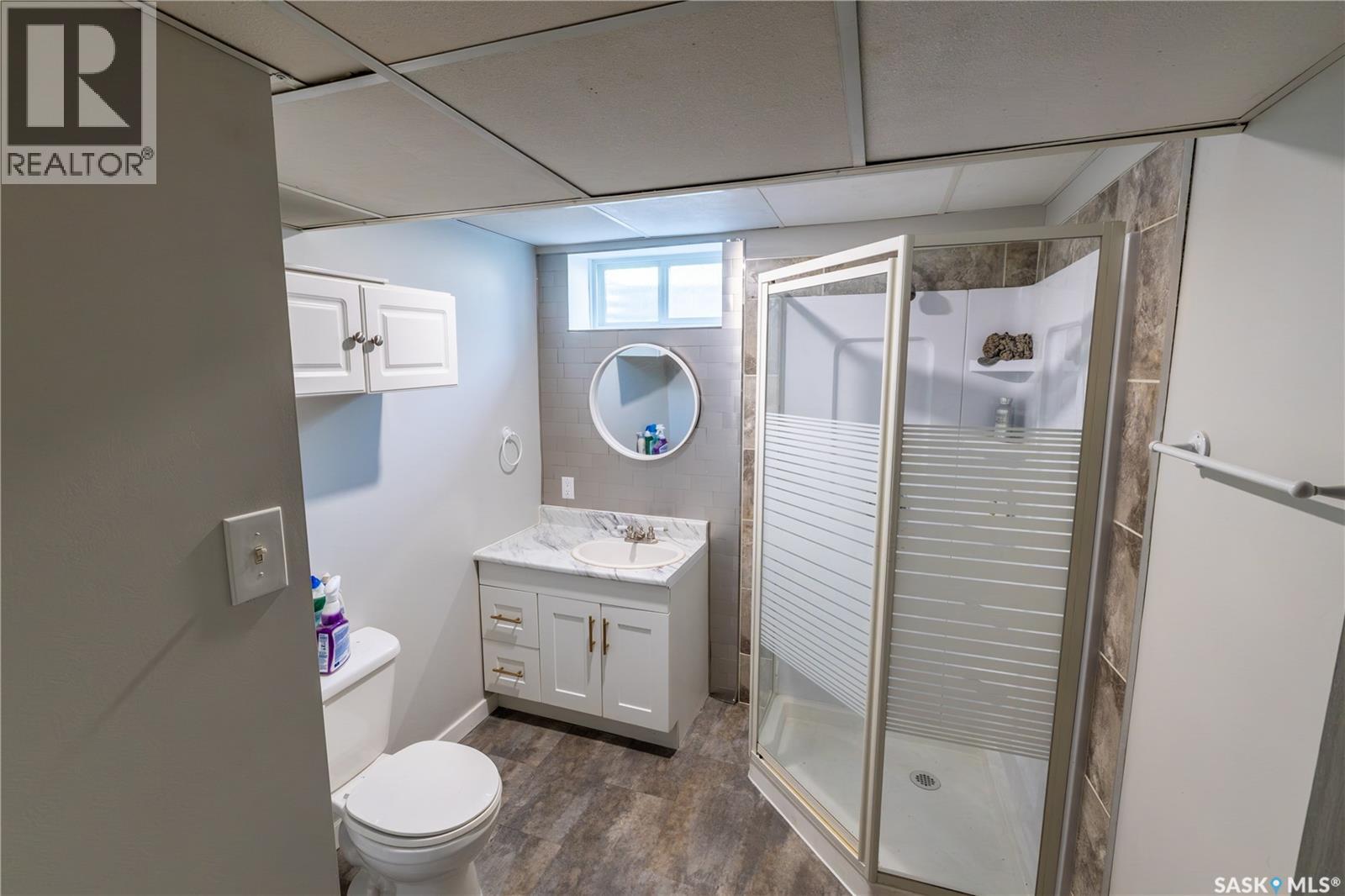 1259 Maybery Crescent, Moose Jaw, SK - Indoor Photo Showing Bathroom