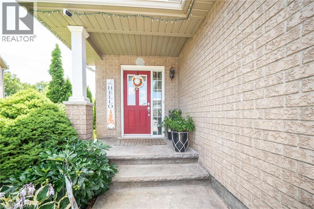 120 Yates Avenue, Cambridge, ON - Outdoor With Exterior