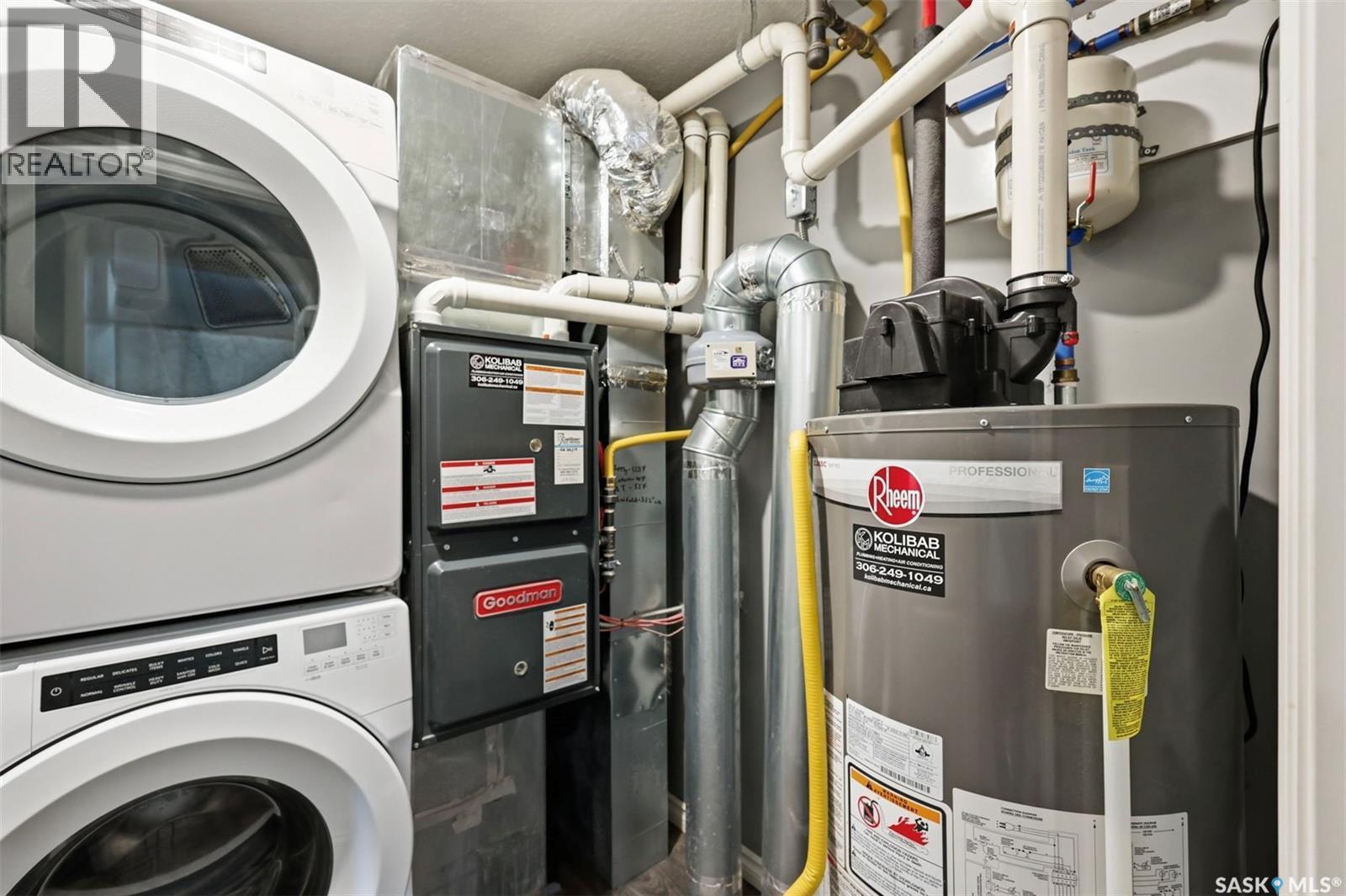 610 Baltzan Boulevard, Saskatoon, SK - Indoor Photo Showing Laundry Room